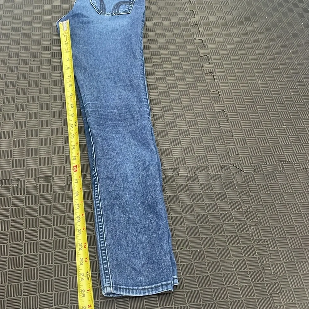 Hollister waist 12